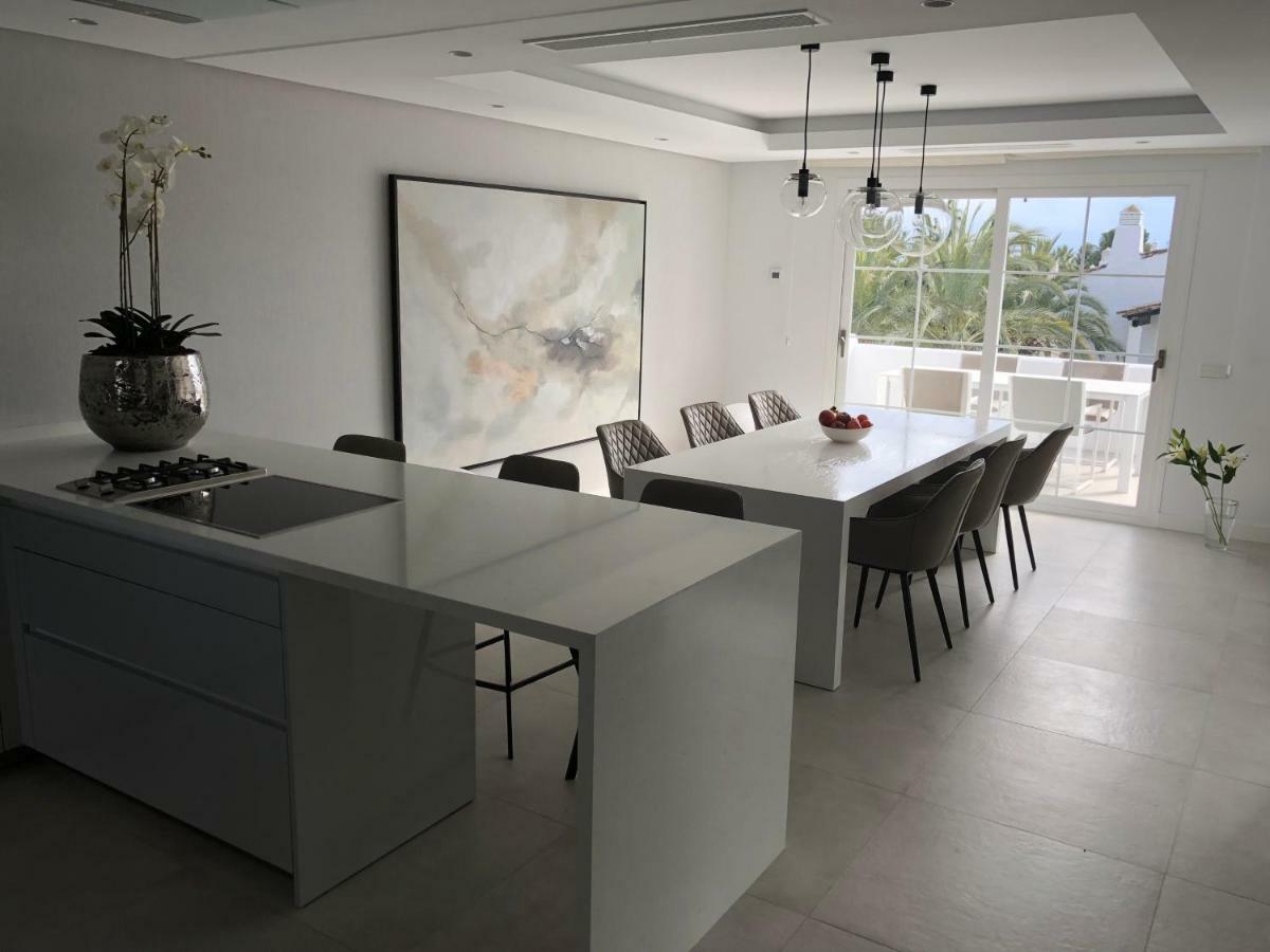 Modern Apartment Puente Romano Marbella Kültér fotó